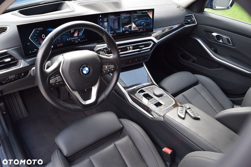 BMW Seria 3 320d xDrive Luxury Line sport - 12