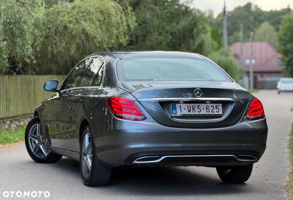 Mercedes-Benz Klasa C 180 d 9G-TRONIC - 16