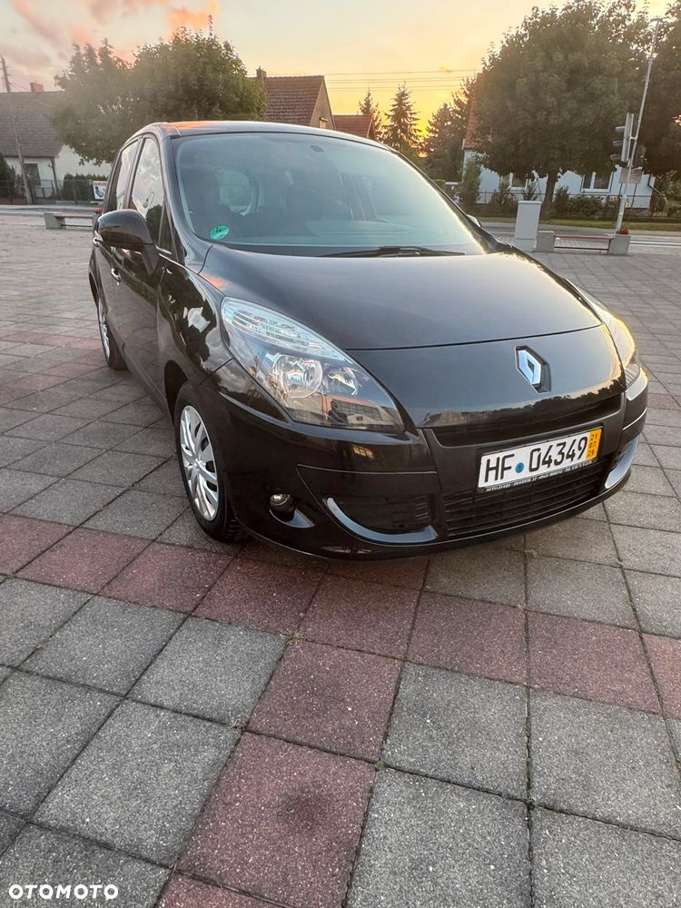 Renault Scenic 1.5 dCi Confort Authentique - 2