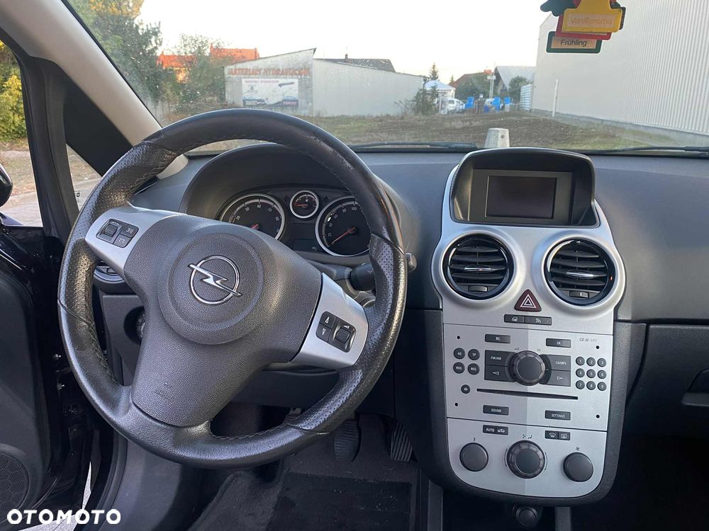 Opel Corsa - 3