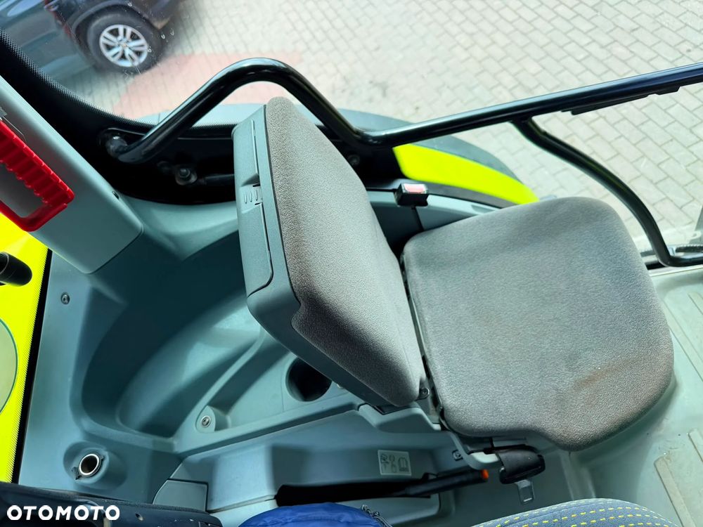 Claas axion 830 - 23