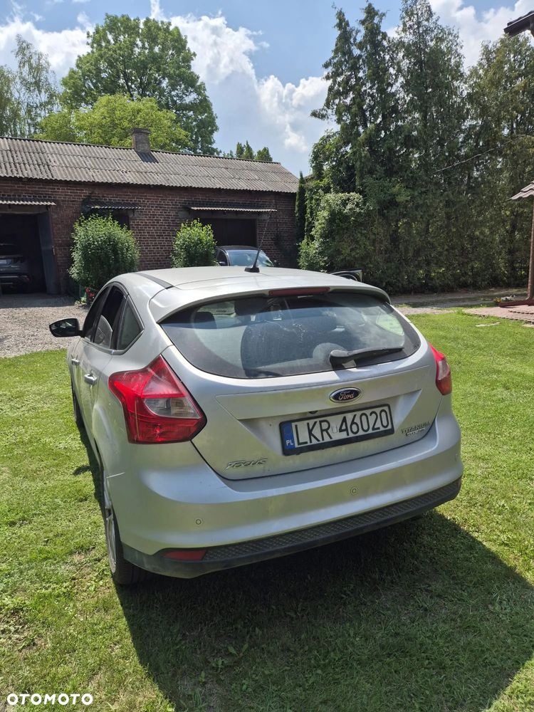 Ford Focus - 20