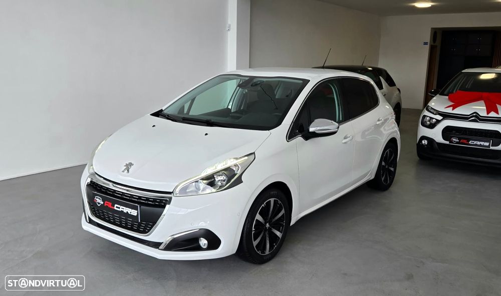 Peugeot 208 1.2 PureTech Allure - 2