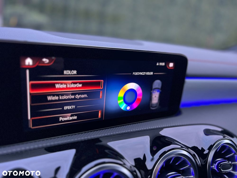 Mercedes-Benz CLA 250 4-Matic AMG Line 7G-DCT - 35