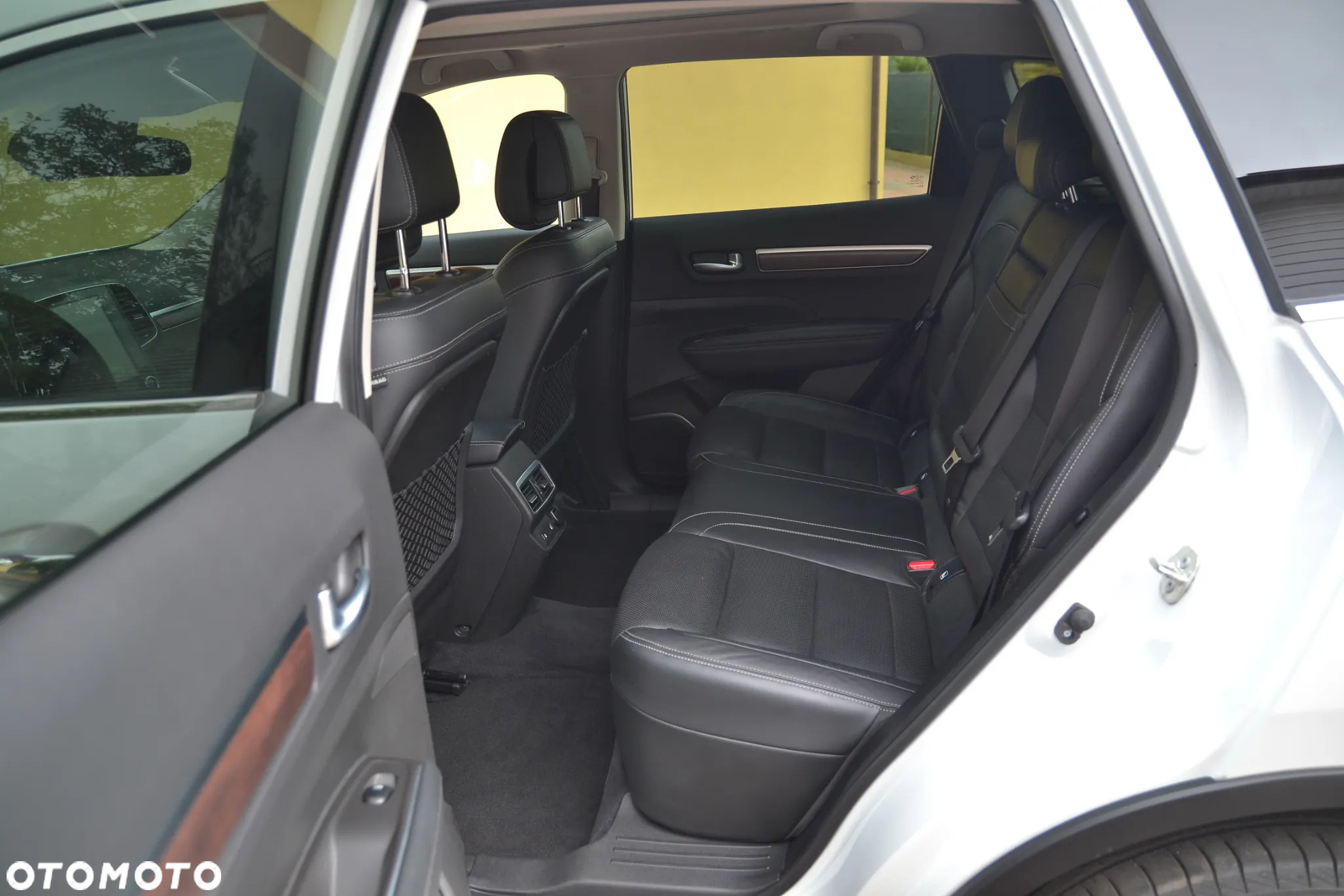 Renault Koleos 2.0 dCi Initiale Paris 4x4 X-Tronic - 17