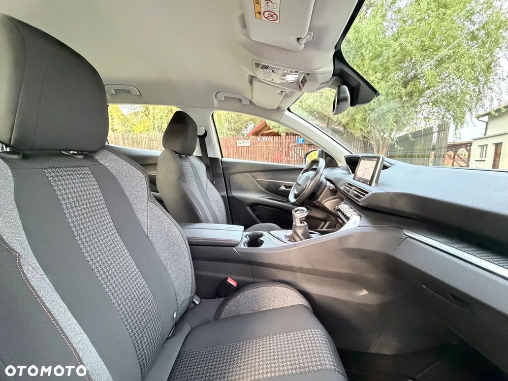 Peugeot 3008 2.0 BlueHDi Allure - 27