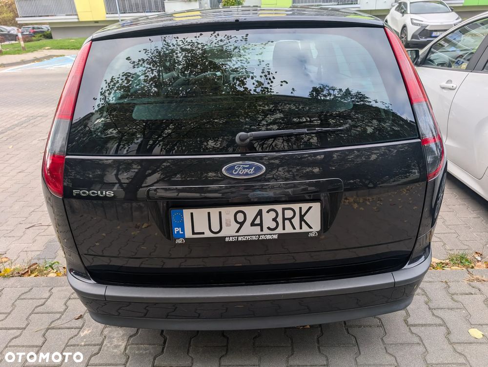 Ford Focus Turnier 2.0 16V Fun X - 7