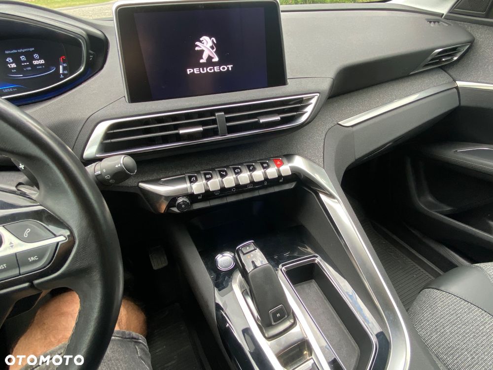 Peugeot 3008 BlueHDi 130 Stop & Start EAT8 Allure Business-Paket - 29