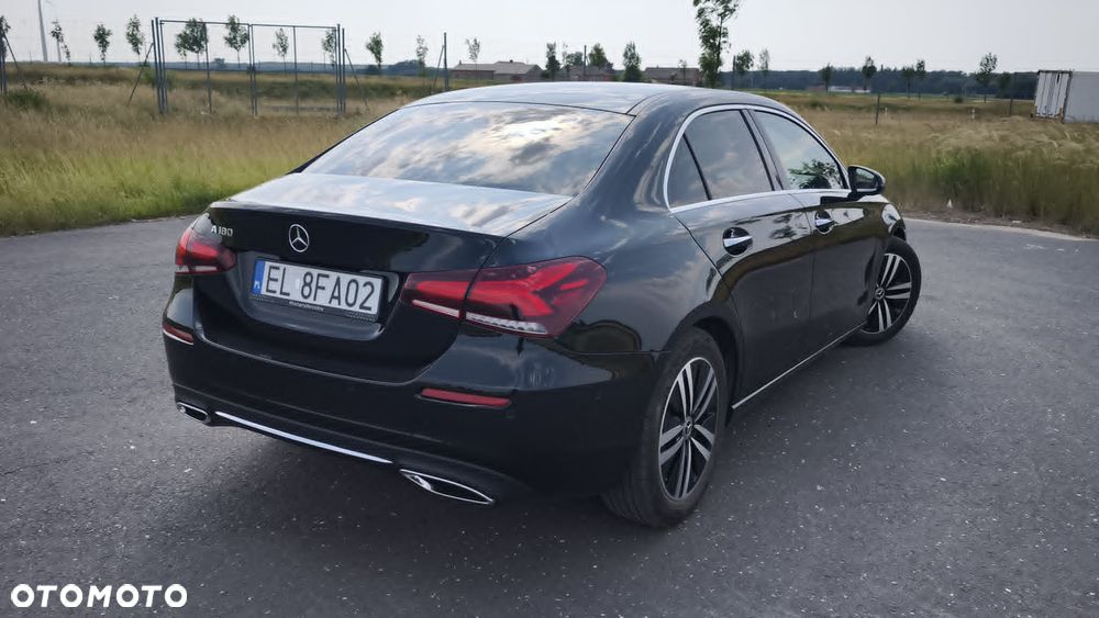 Mercedes-Benz Klasa A 180 Progressive 7G-DCT - 7