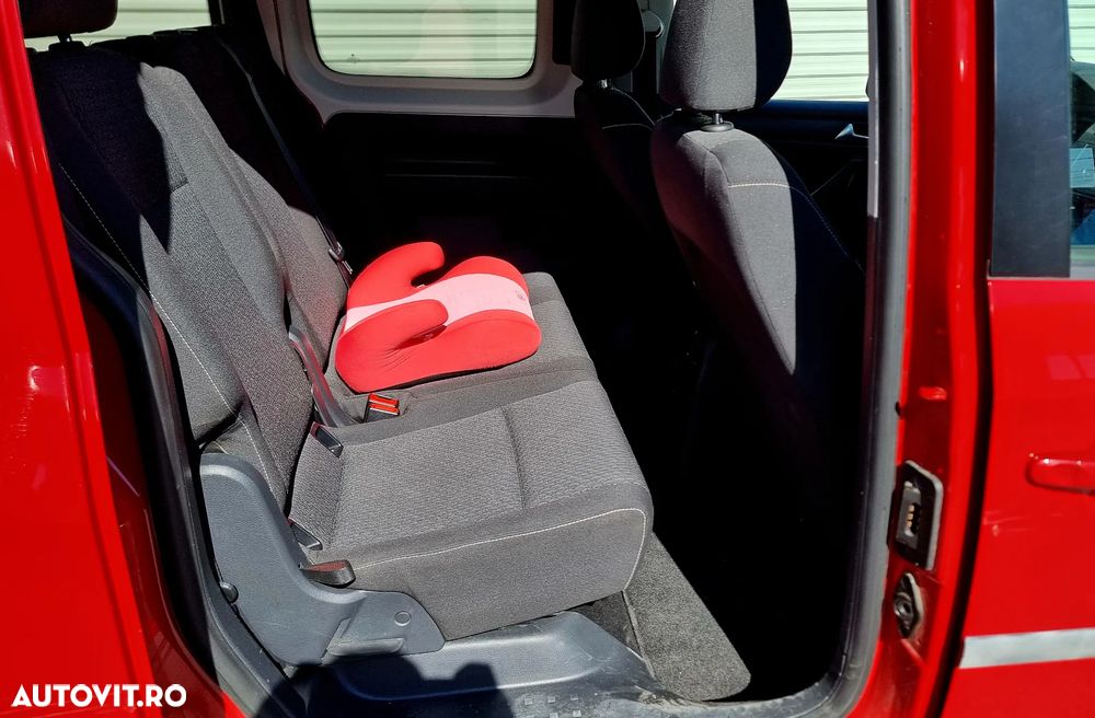 Volkswagen Caddy Maxi DSG 4M - 9