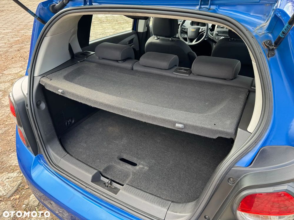 Chevrolet Aveo 1.4 16V LS Design+ - 13