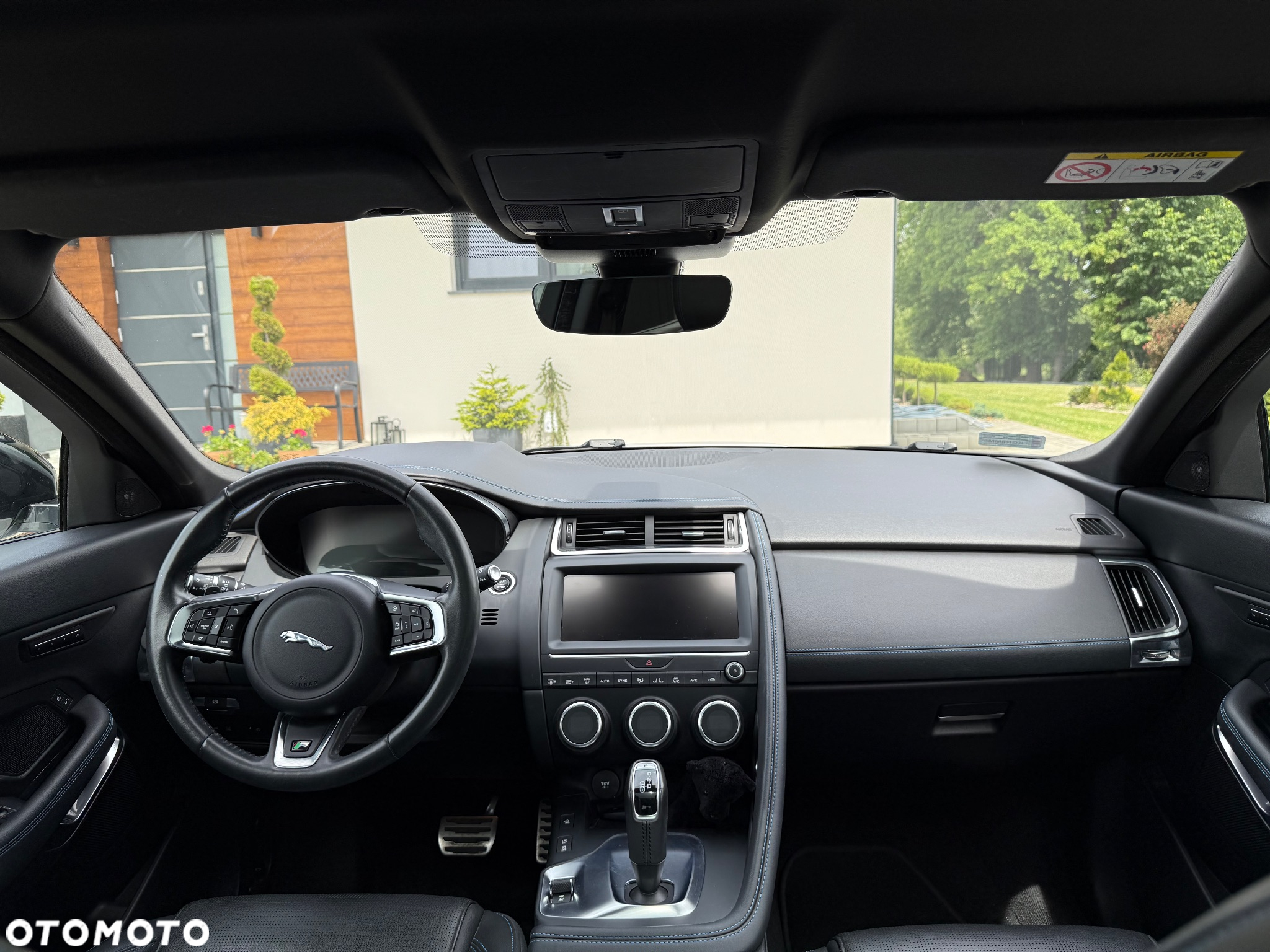 Jaguar E-Pace P250 AWD R-Dynamic SE - 7
