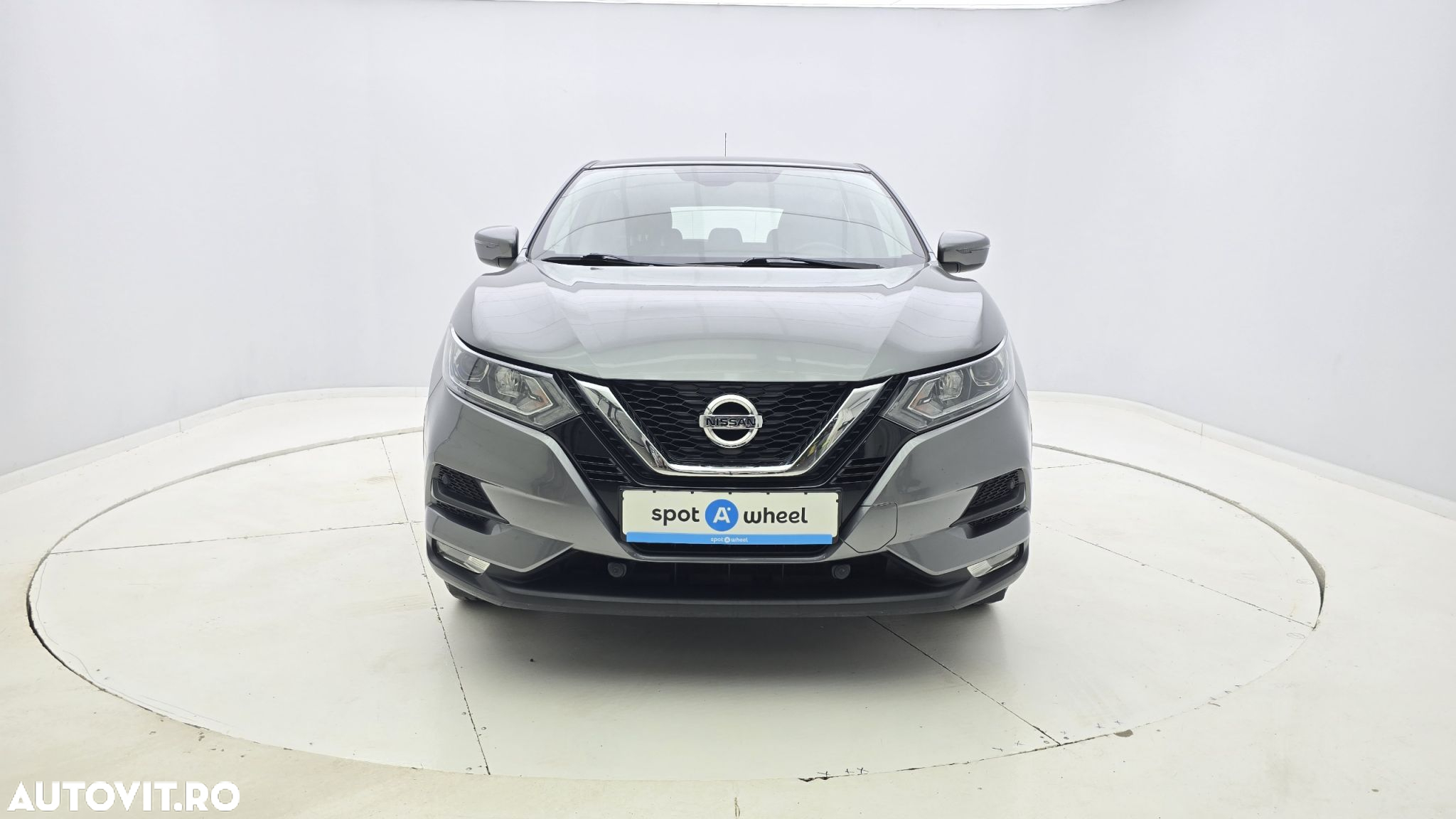 Nissan Qashqai - 2