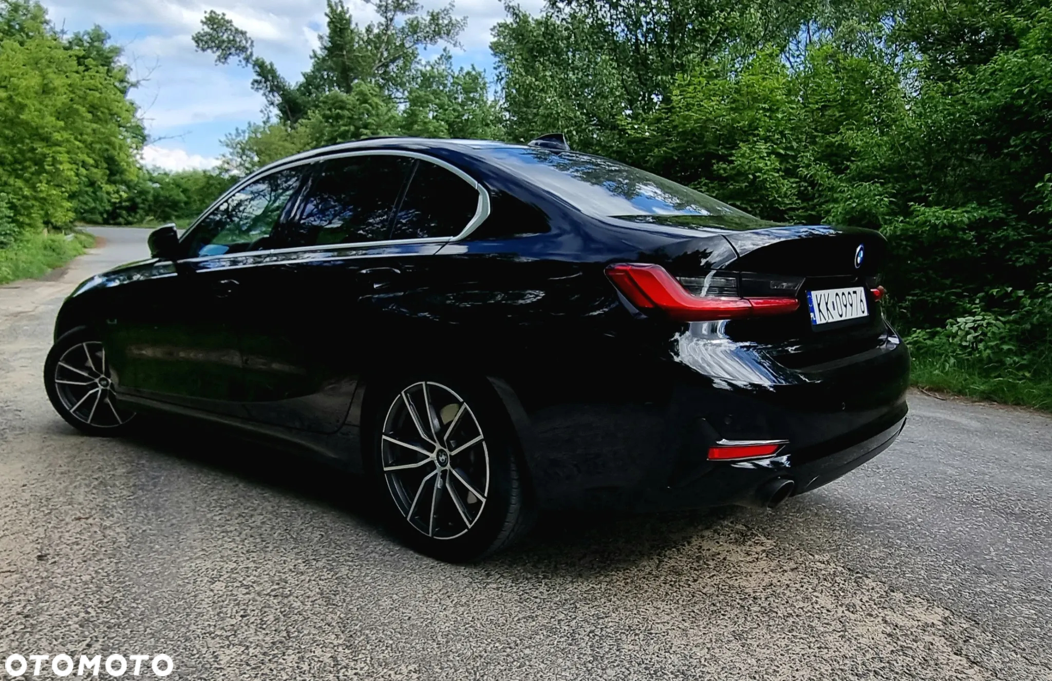 BMW Seria 3 ver-330e-sport-line - 3