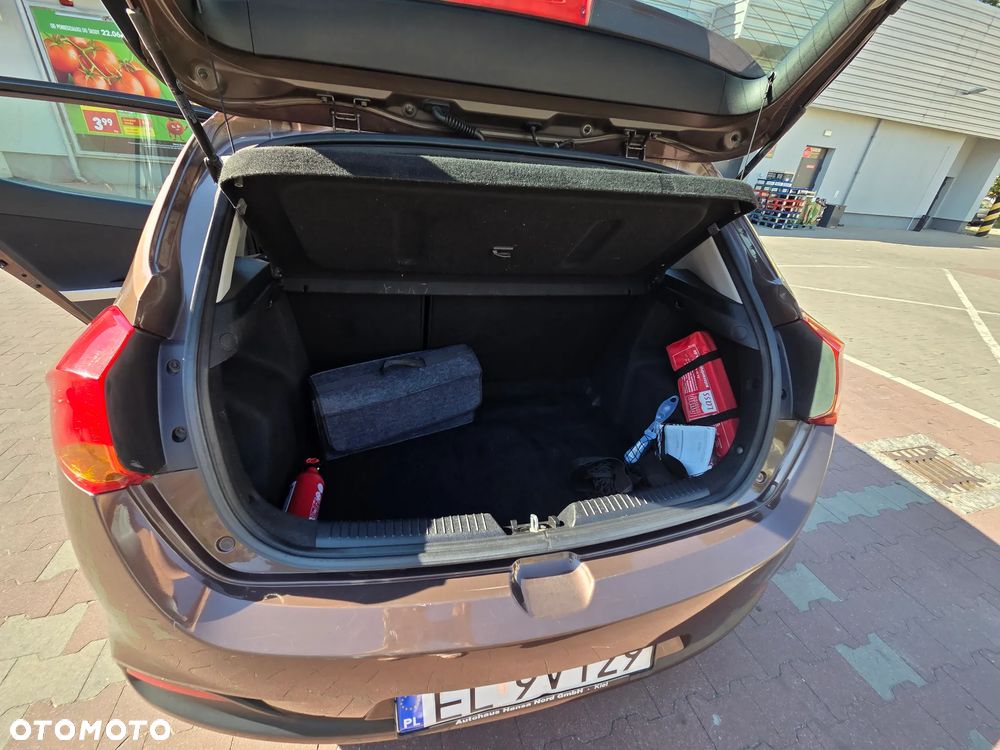 Kia Ceed 1.4 M - 13
