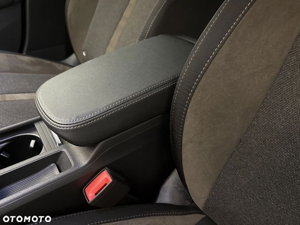 Skoda Octavia 2.0 TSI 4x4 Scout DSG - 16