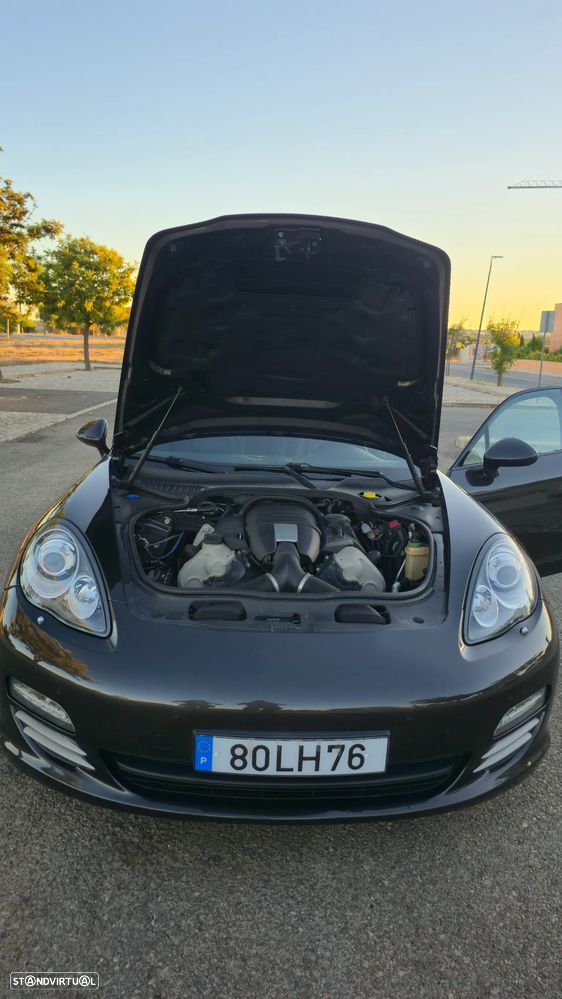 Porsche Panamera 4 PDK - 17