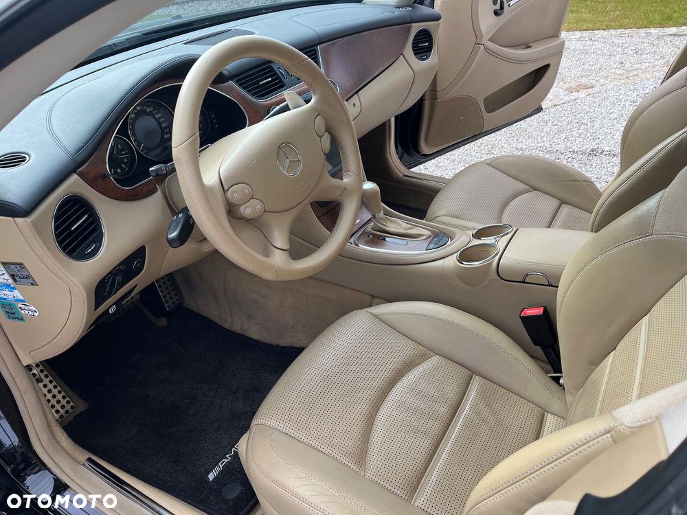 Mercedes-Benz CLS 63 AMG 7G-TRONIC - 16