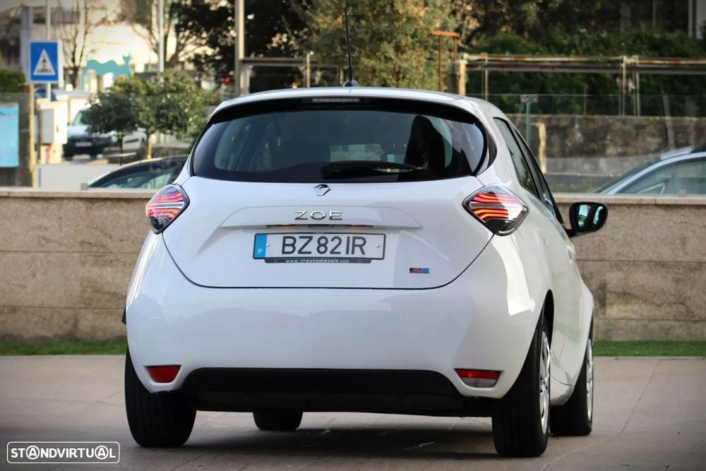 Renault Zoe (c/ Bateria) Intens 50 - 38
