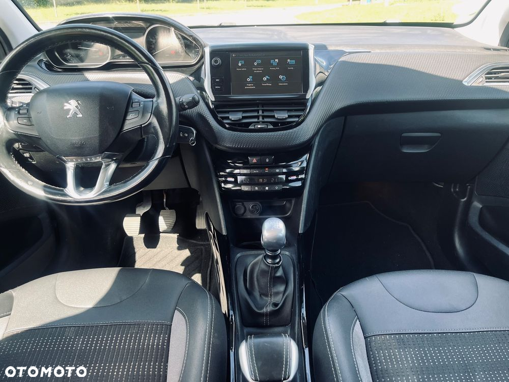 Peugeot 2008 - 15