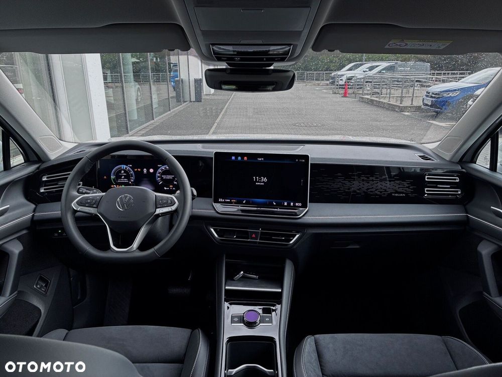 Volkswagen Tiguan - 4