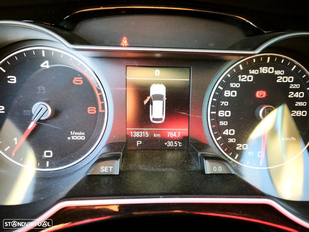 Audi A4 Avant 2.0 TDI DPF multitronic S line Sport Pack (plus) - 13