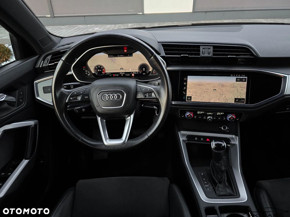 Audi Q3 35 TDI Quattro S tronic S line - 24