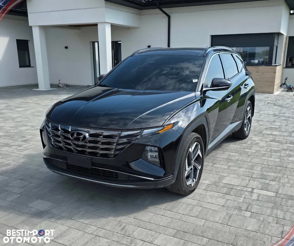 Hyundai Tucson - 2