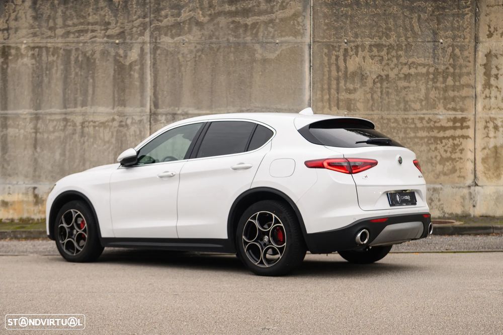 Alfa Romeo Stelvio 2.2 D Super AT8 Q4 - 4