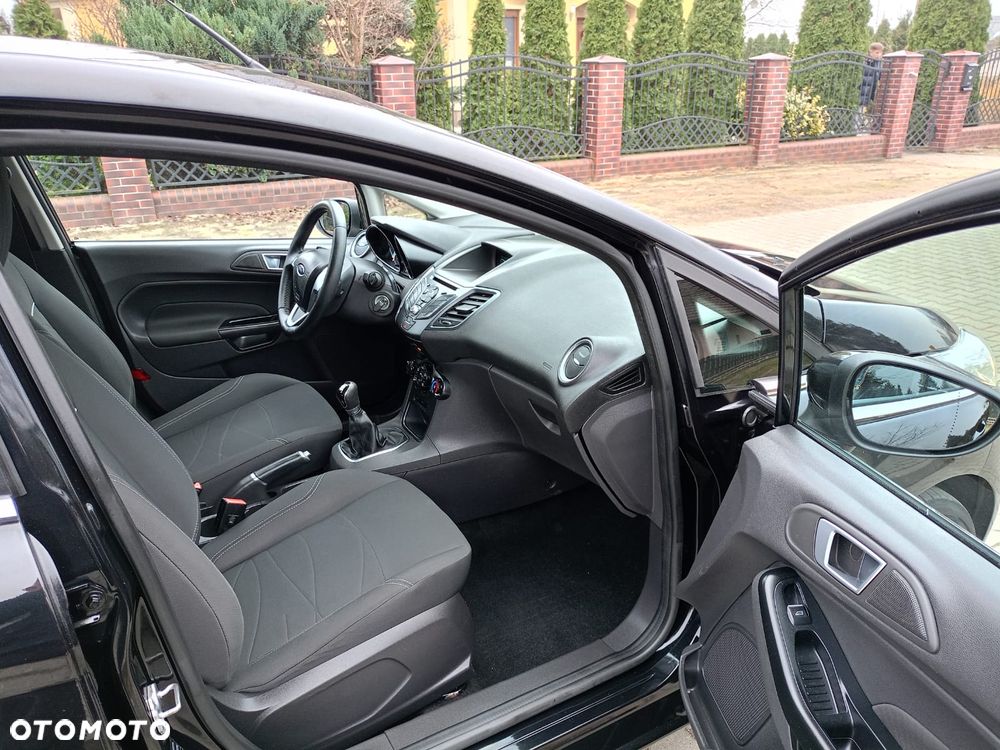 Ford Fiesta - 13