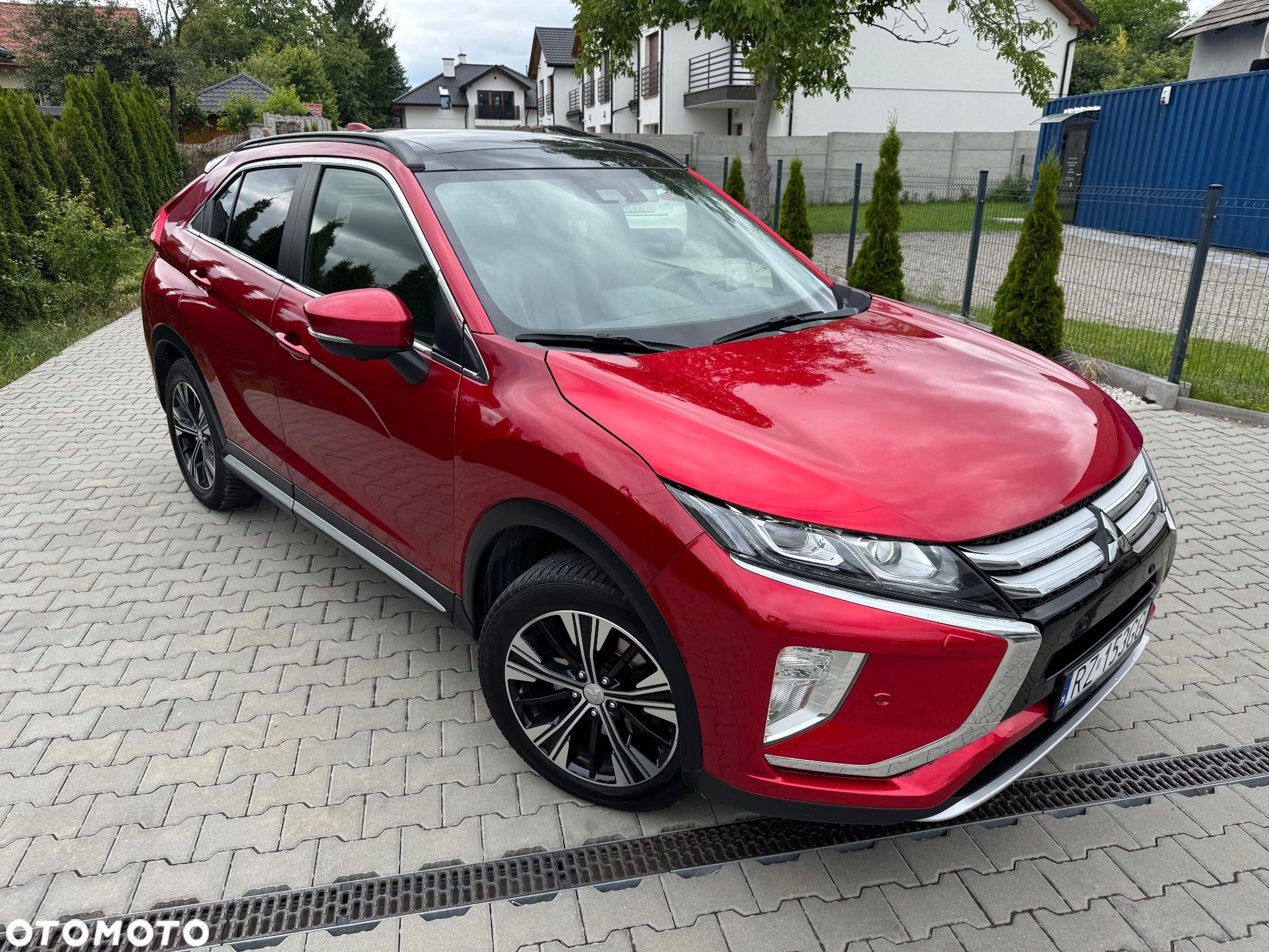 Mitsubishi Eclipse Cross 1.5 T GPF Intense Pro CVT 4WD - 1