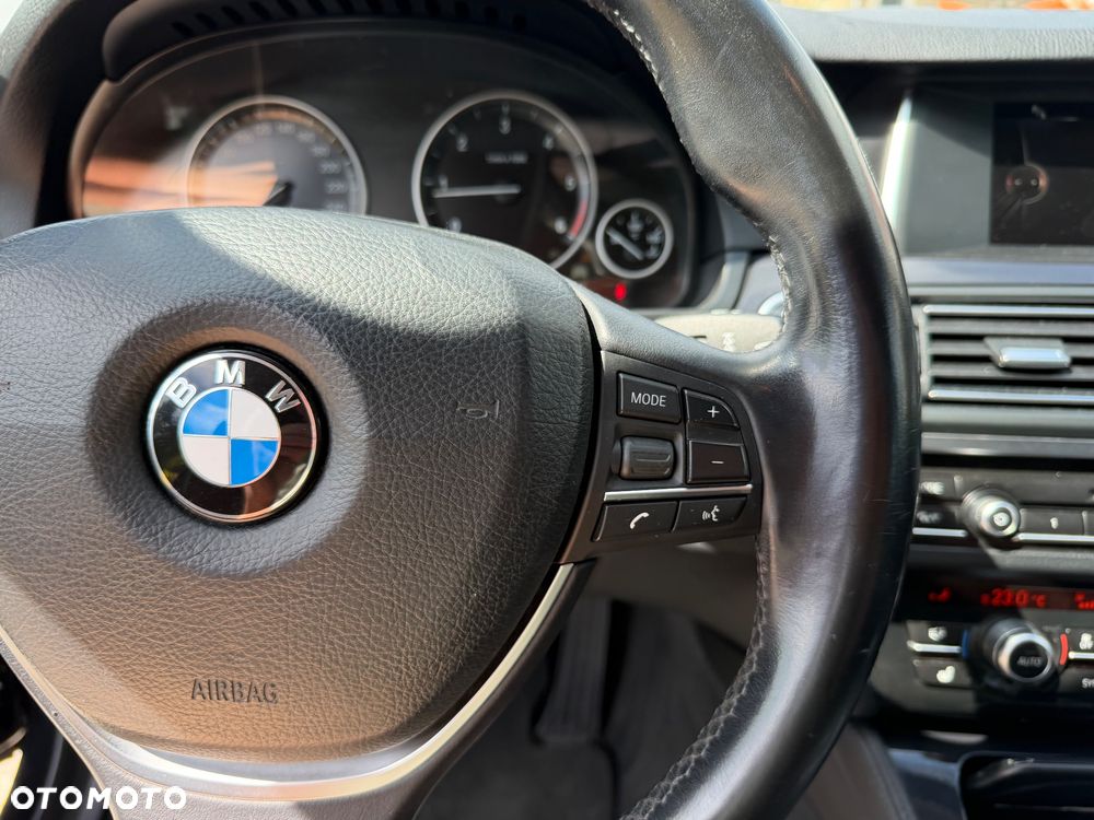 BMW Seria 5 - 25