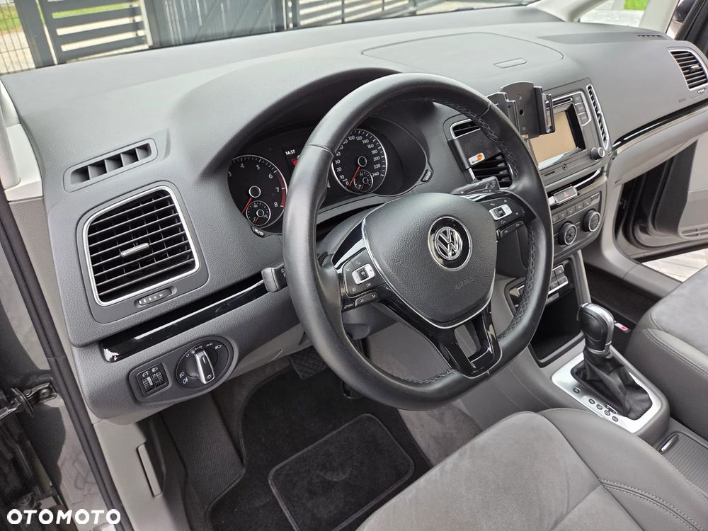 Volkswagen Sharan 2.0 TSI BMT Highline DSG - 35