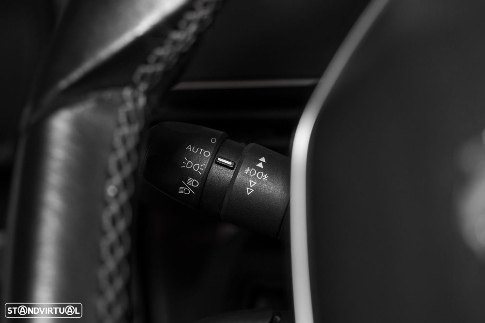 Peugeot 3008 1.6 BlueHDi Active - 34