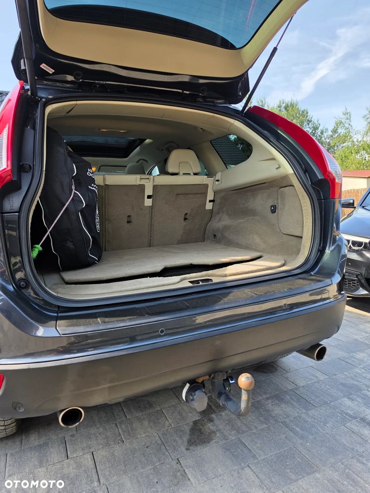 Volvo XC 60 - 10