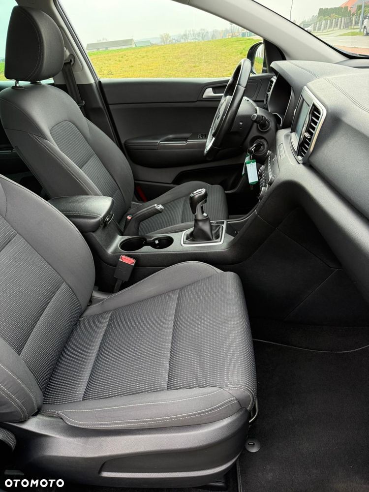 Kia Sportage 1.6 GDI 2WD Dream-Team Edition - 9