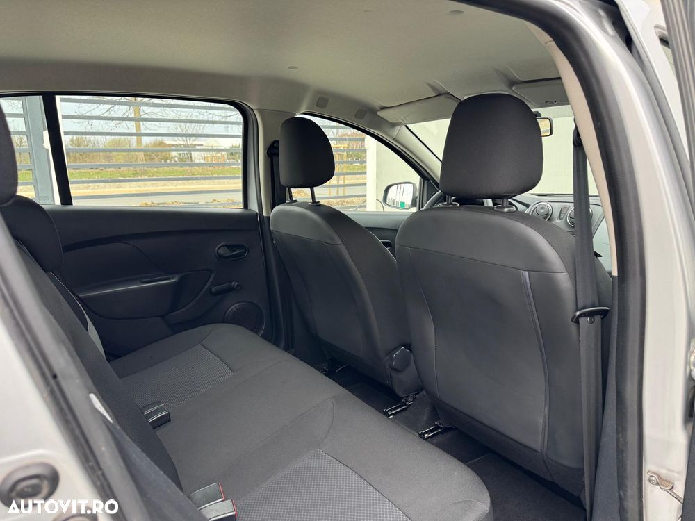 Dacia Sandero 1.2 16V 75 Ambiance - 13
