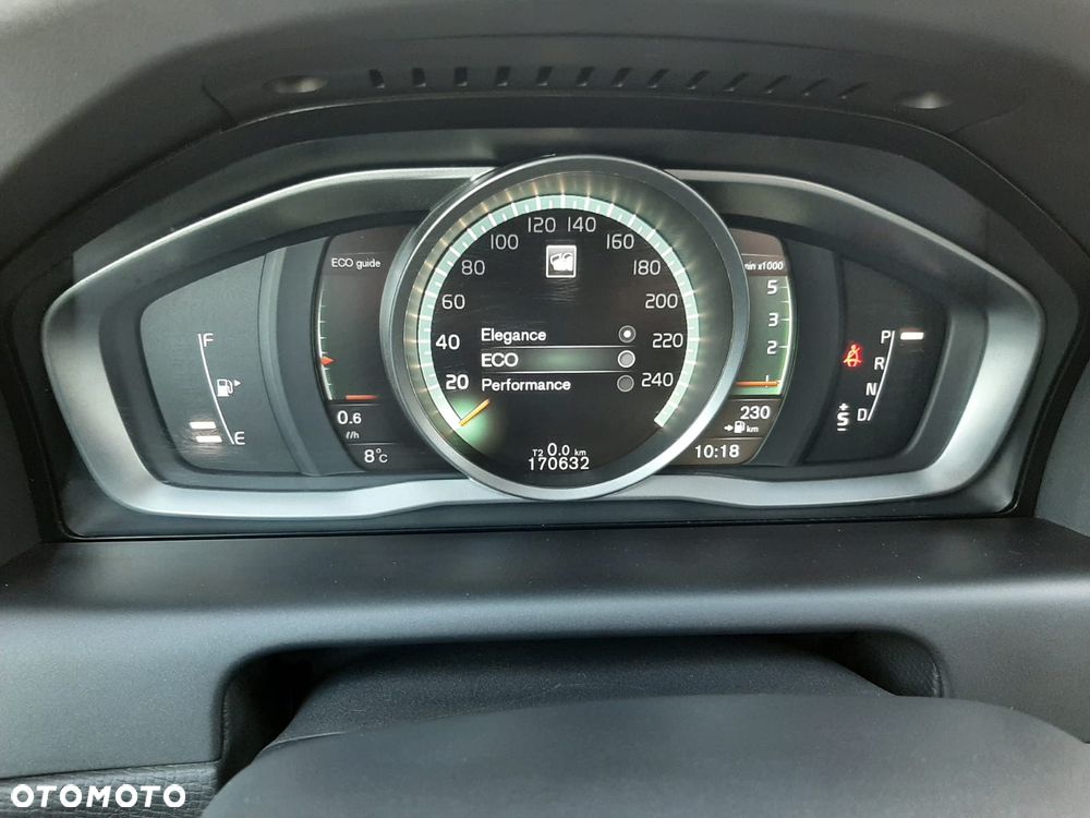 Volvo XC 60 D4 Geartronic Ocean Race - 22