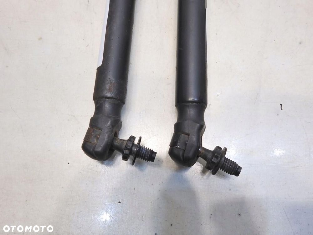 SIŁOWNIKI TELESKOPY KLAPY VW GOLF V PLUS 5M0827550A - 4