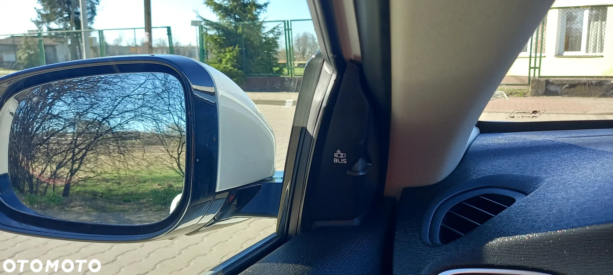 Volvo V40 D3 Momentum - 17