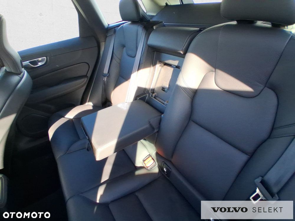 Volvo XC 60 - 18