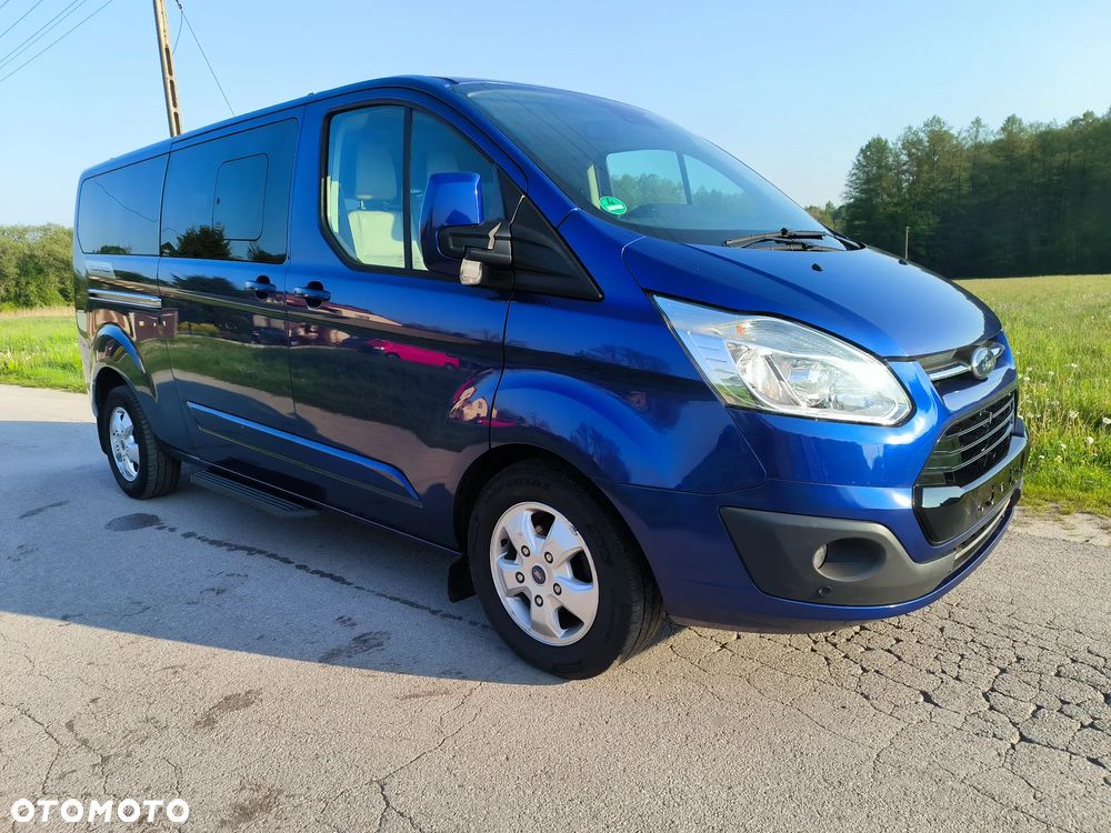Ford Tourneo Custom 2.0 EcoBlue L2 Shuttle Bus Titanium - 40