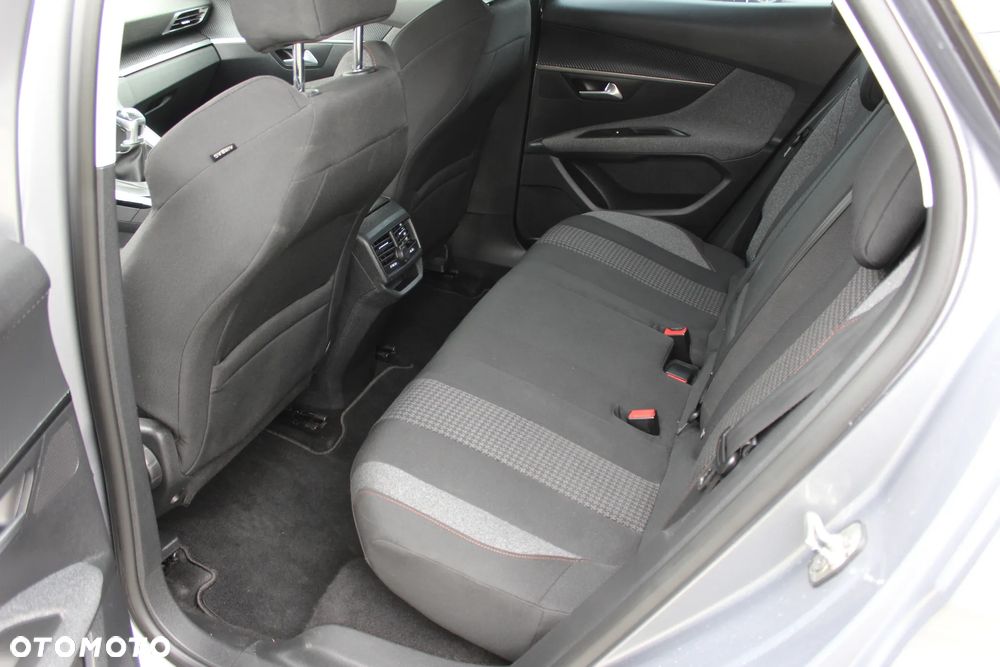 Peugeot 3008 BlueHDi 120 Stop & Start Allure - 13