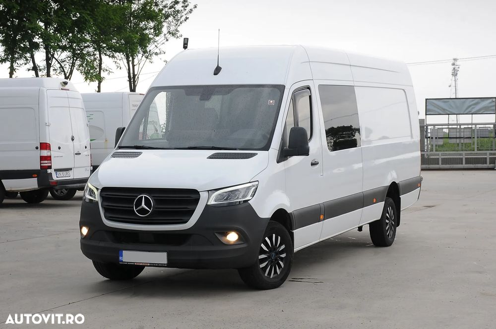 Mercedes-Benz Sprinter - 2
