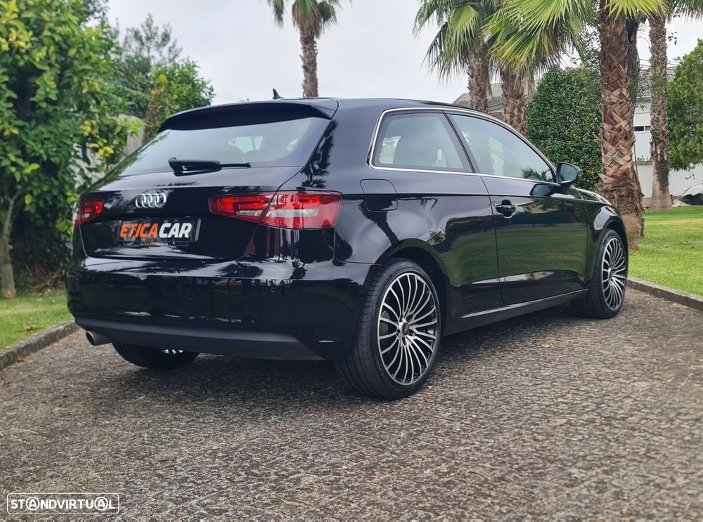 Audi A3 1.6 TDI Sport - 3