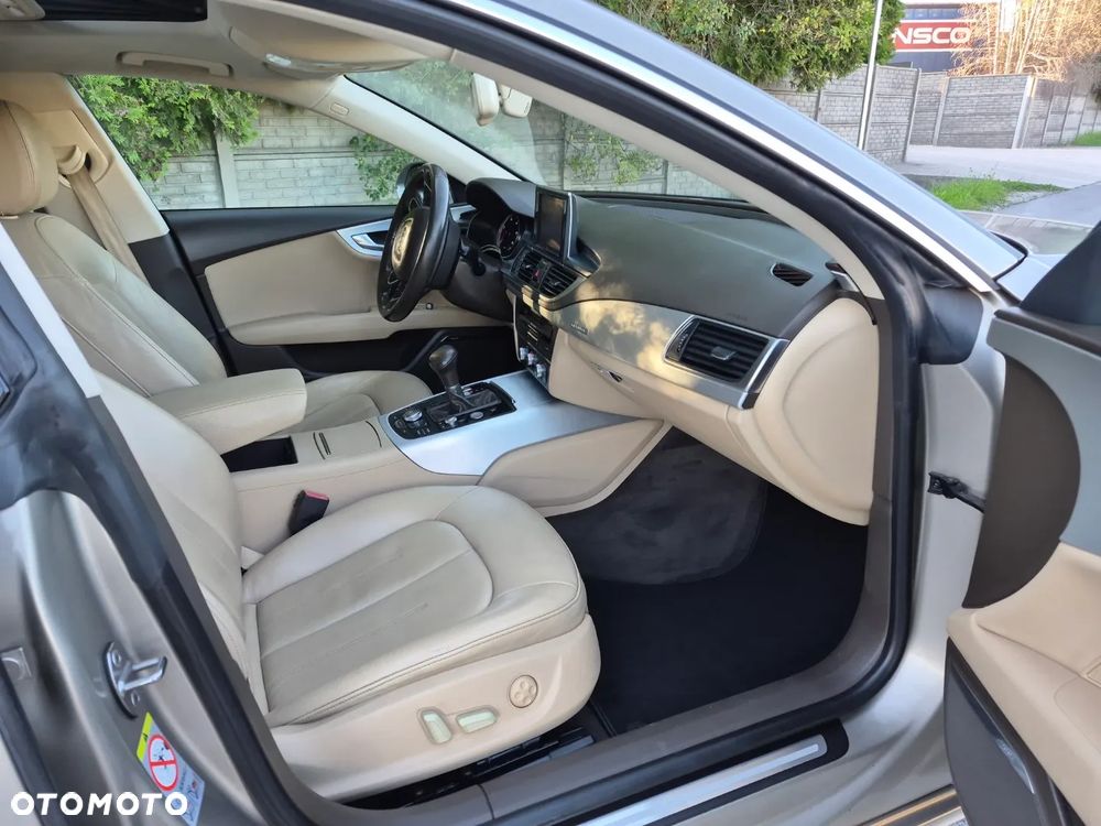 Audi A7 Sportback 3.0 TDI quattro S tronic sport selection - 16