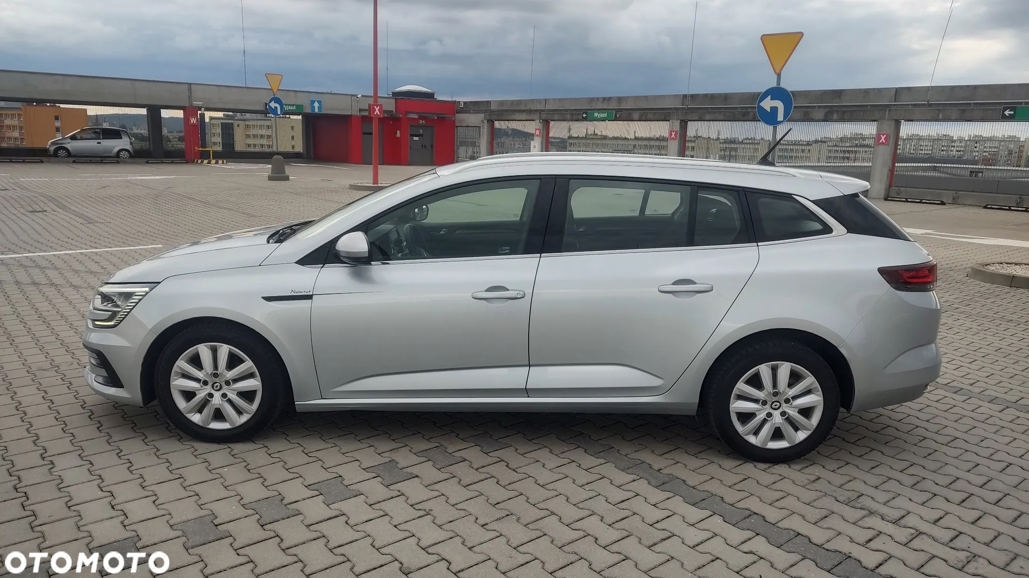 Renault Megane 1.3 TCe FAP Zen - 3