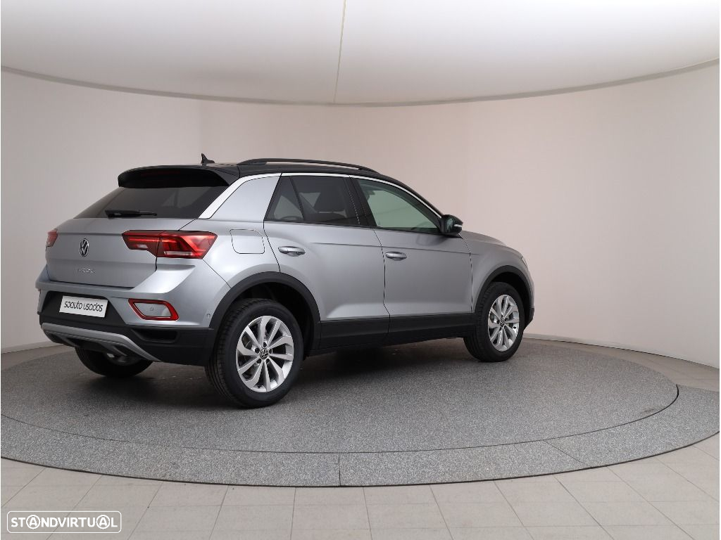 VW T-Roc 1.5 TSI Urban DSG - 14