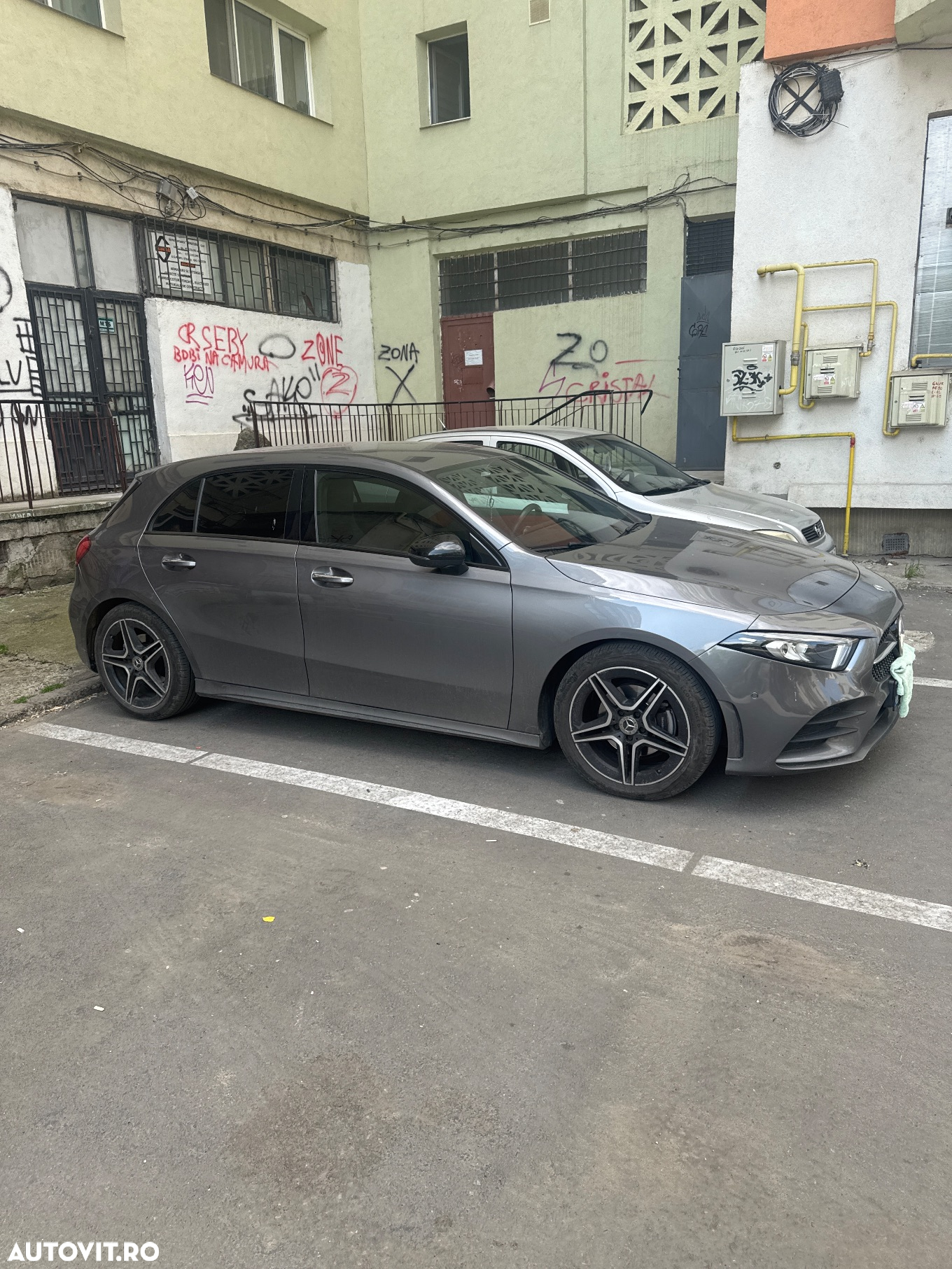 Mercedes-Benz A 200 4MATIC Aut. - 2