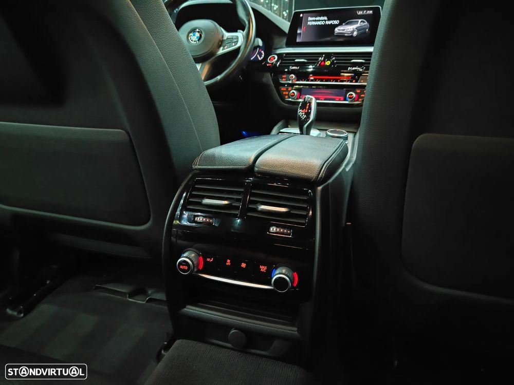 BMW M550d xDrive Auto - 33